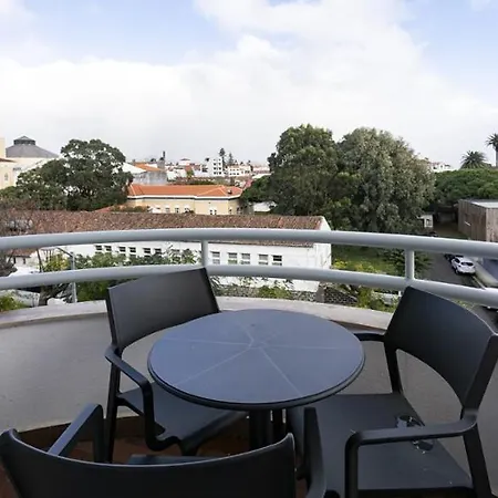 Hotel Ponta Delgada 3*
