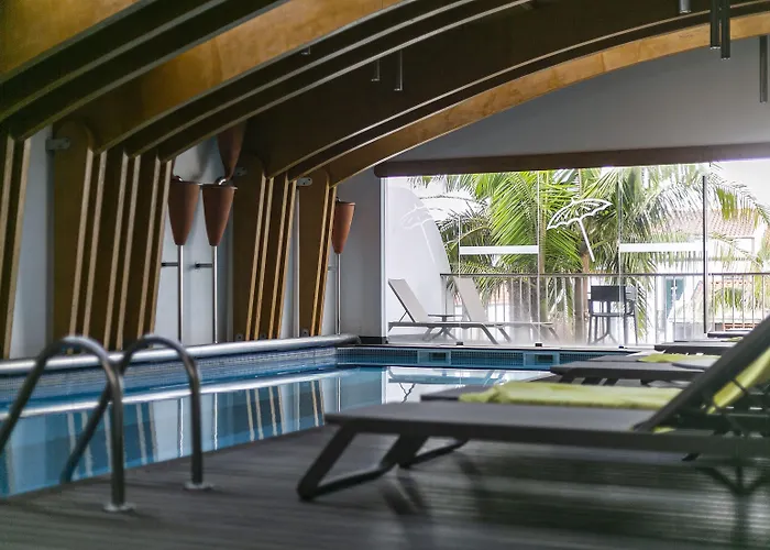 Hotel Ponta Delgada 3*