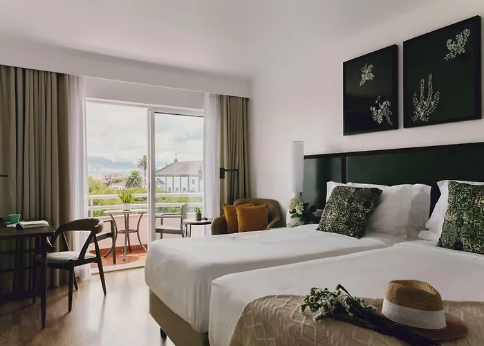 Hotel Ponta Delgada Szálloda 3*