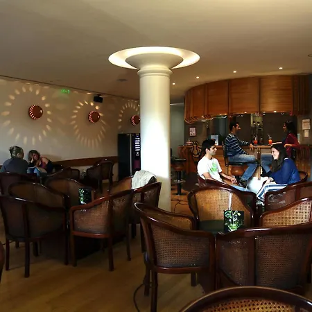 Hotel Ponta Delgada Otel 3*