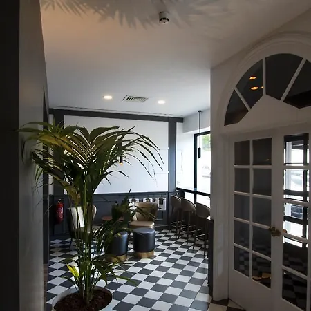 Otel Hotel Ponta Delgada 3*