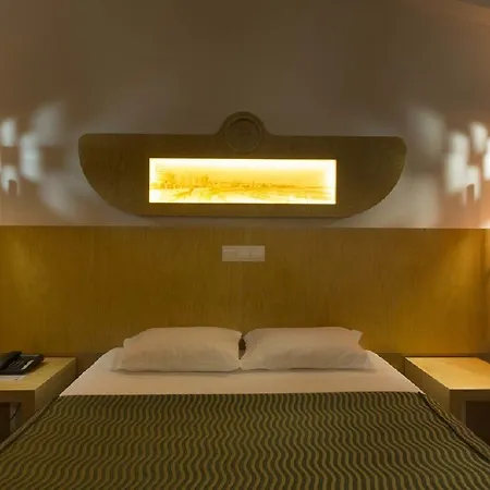 Hotel Ponta Delgada Otel Ponta Delgada