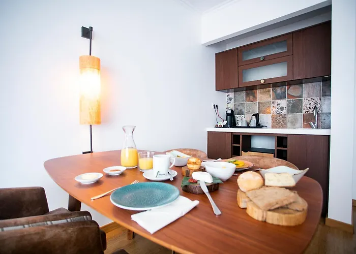 Отель Hotel Ponta Delgada