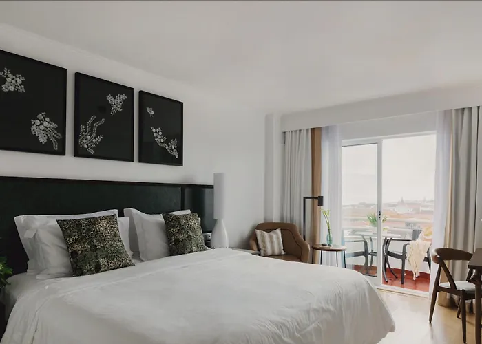 Hotel Ponta Delgada 3* Понта-Делгада