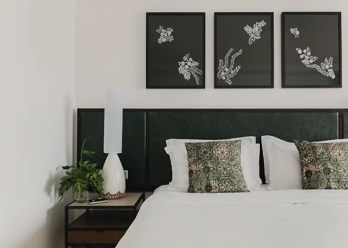 Hotel Ponta Delgada 3*