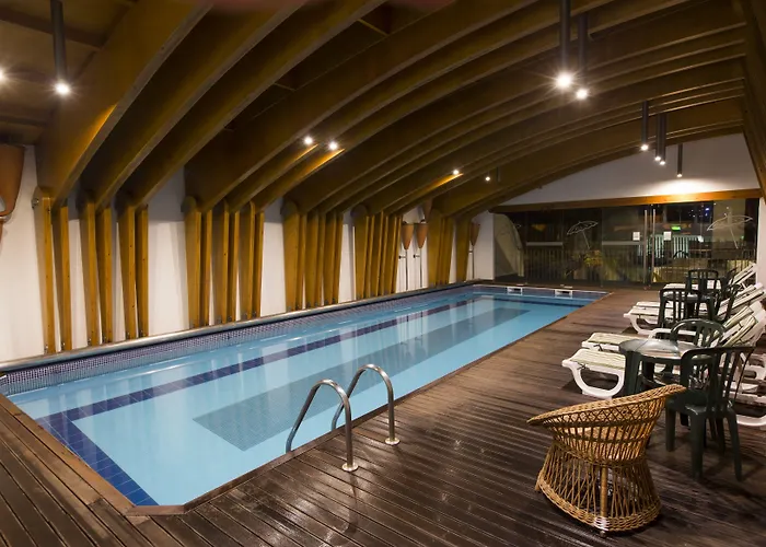 Hotel Ponta Delgada 3*