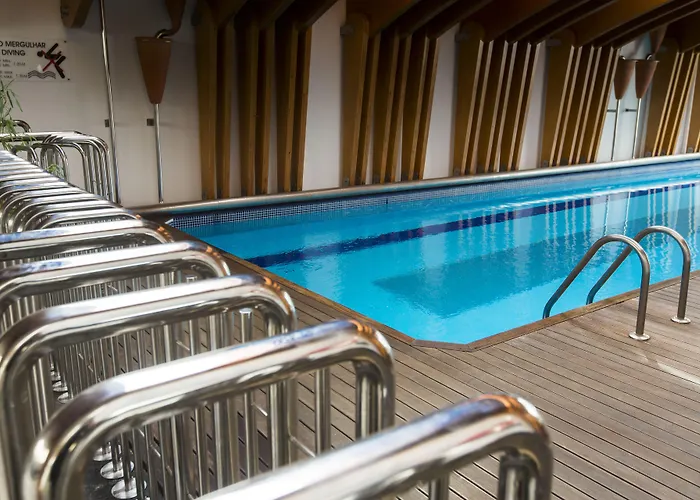 Hotel Ponta Delgada Отель 3*