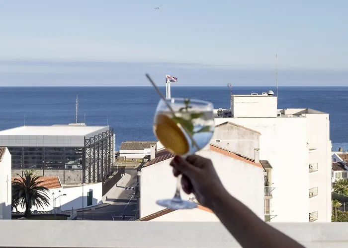 Hotel Ponta Delgada Отель