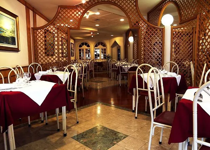 Hotel Ponta Delgada Отель Понта-Делгада